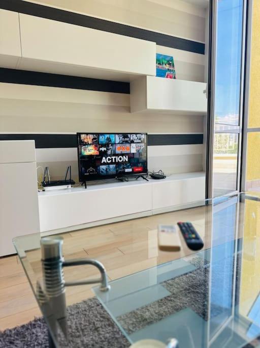 סופיה Student Town 1Bdr Apt מראה חיצוני תמונה