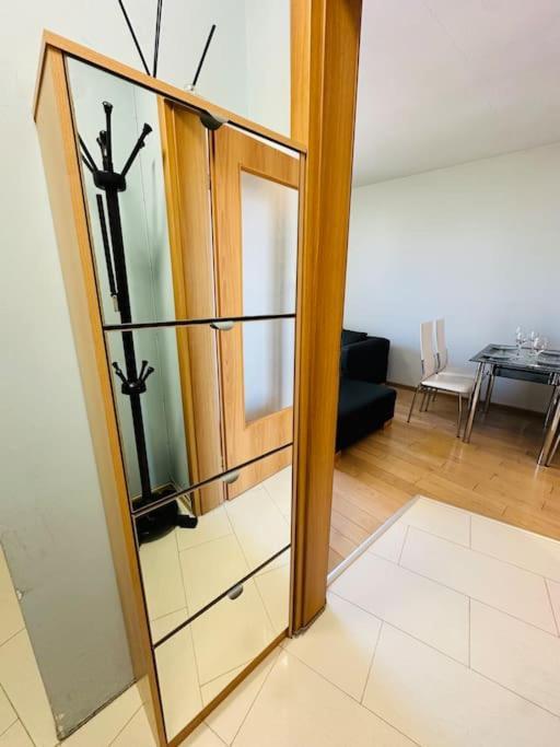 סופיה Student Town 1Bdr Apt מראה חיצוני תמונה