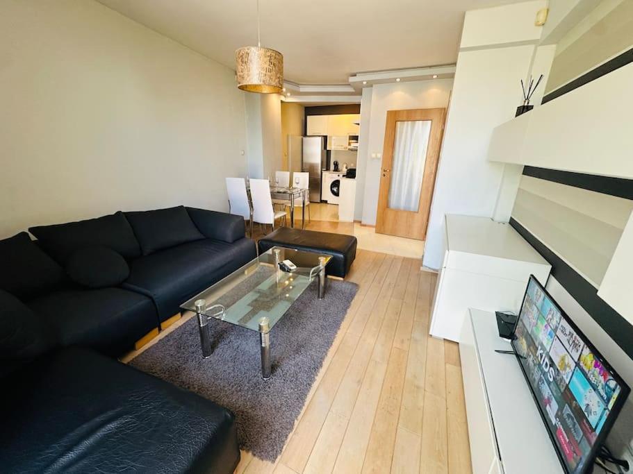 סופיה Student Town 1Bdr Apt מראה חיצוני תמונה