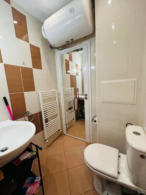 סופיה Student Town 1Bdr Apt מראה חיצוני תמונה